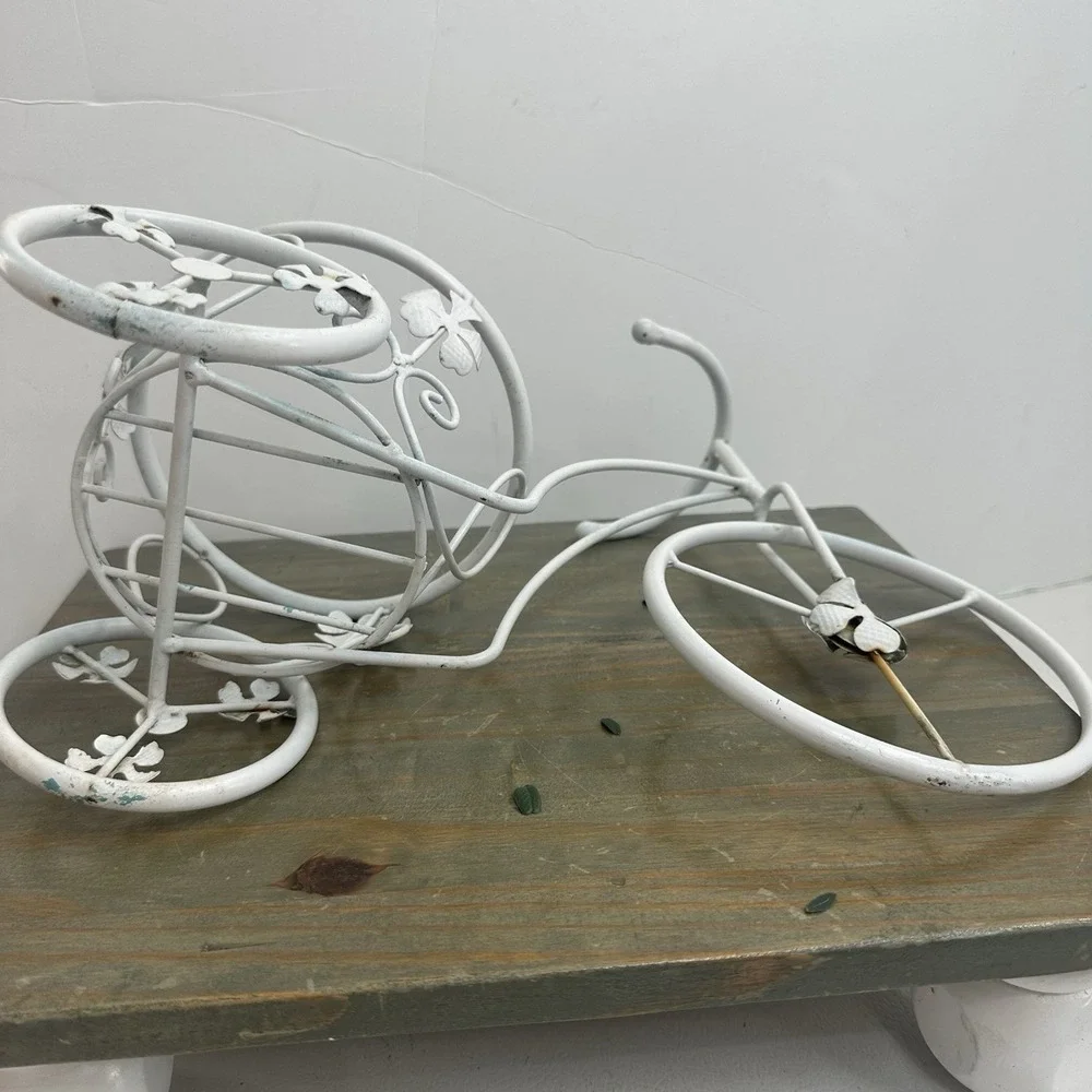 Vintage Metal Tricycle Planter Plant Stand Shabby Chic Rustic White Holds 6
